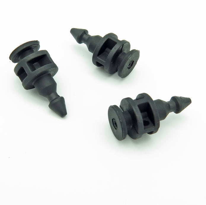Tail Lamp Mounting Clip, Black