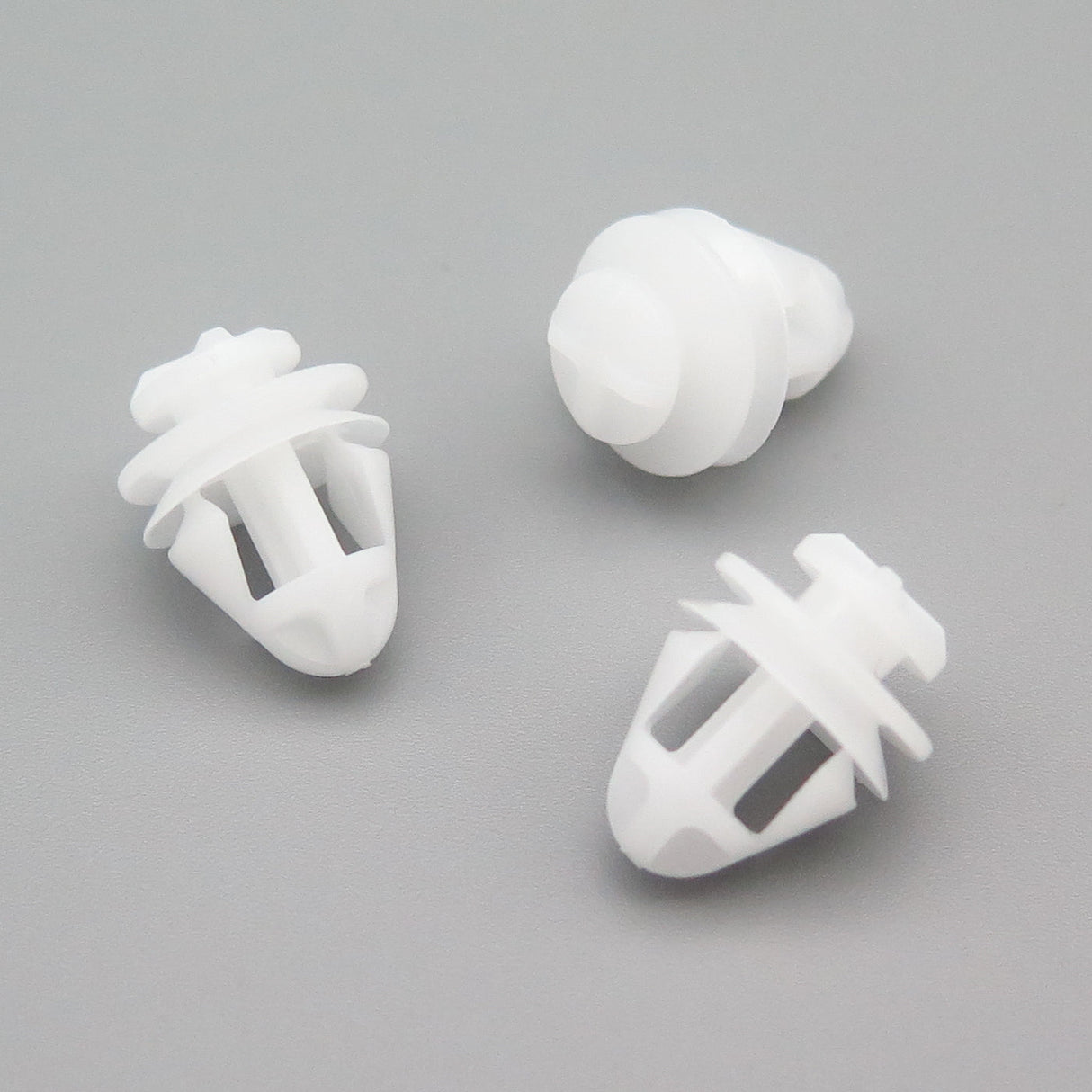 Trim Panel & Moulding Clip, White