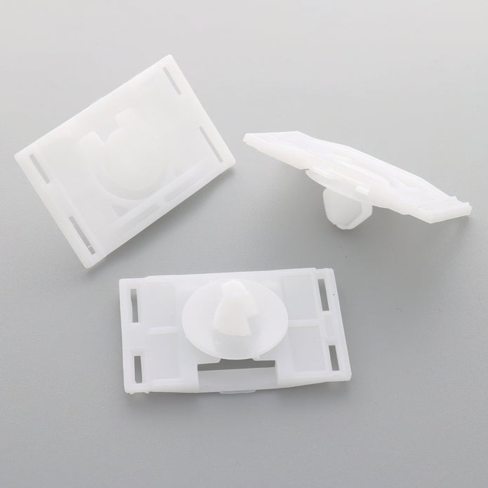 Side Moulding & Wheel Arch Flare Trim Clip, White