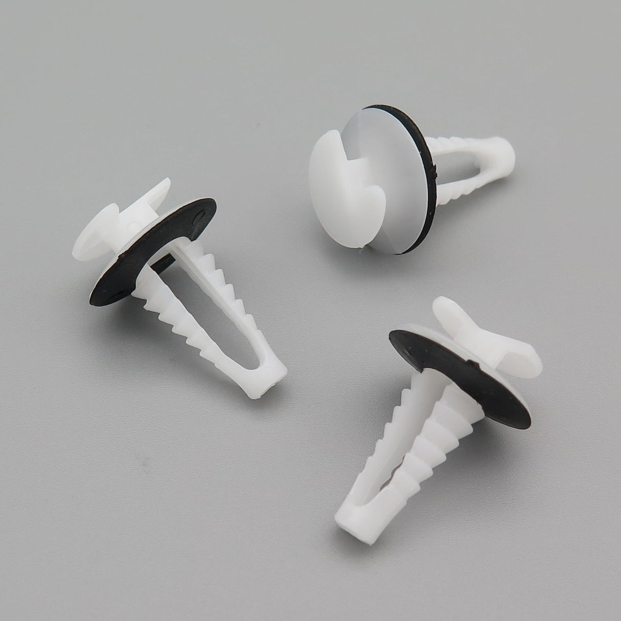 Interior Trim Retainer, White with Washer