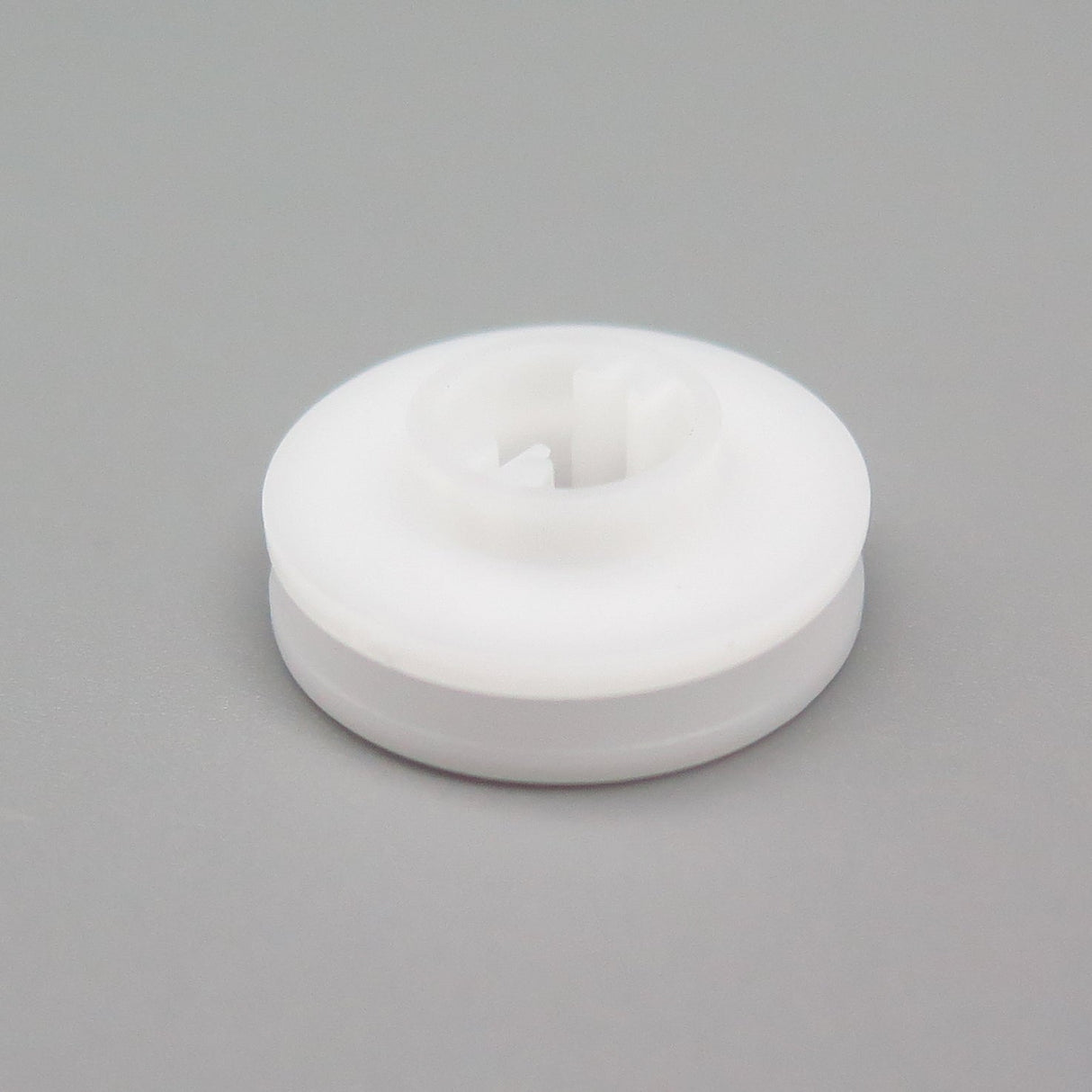 Retainer Clip, White - image 3