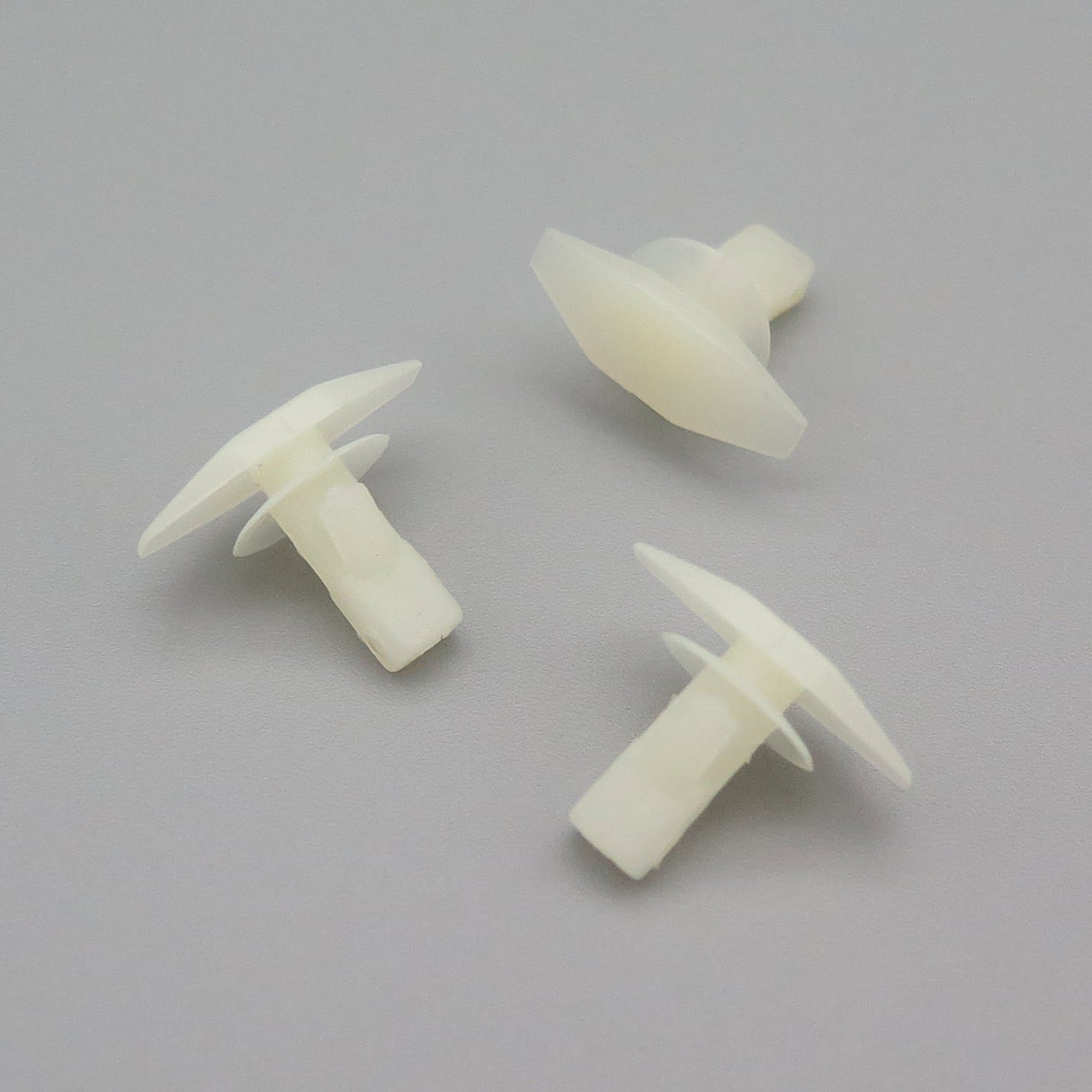 Rubber Weatherstrip Seal Clip, 5mm Hole