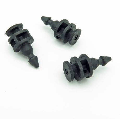 Tail Lamp Mounting Clip, Black