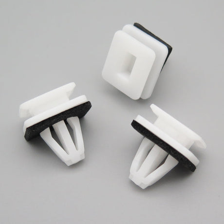 Side Skirt Clip, White with Washer