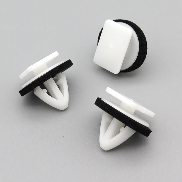 Moulding Trim Clip, White with Washer