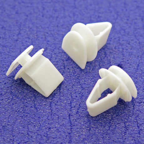 Moulding Trim Panel Clip, White