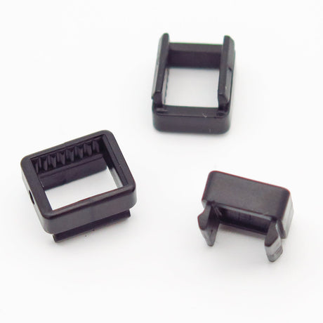 Square Retainer Clip, Black