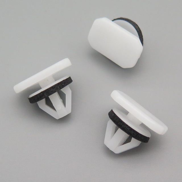 Wheel Arch Trim Mounting Clip, White with Washer