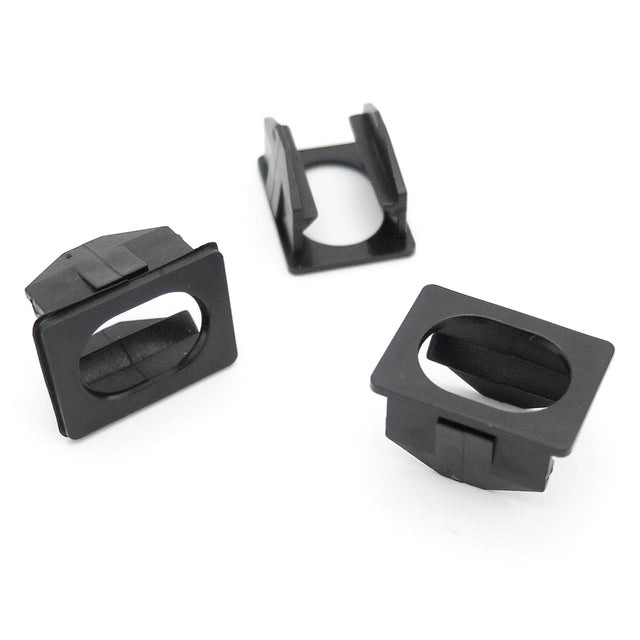 Retainer for Twist Lock Clips